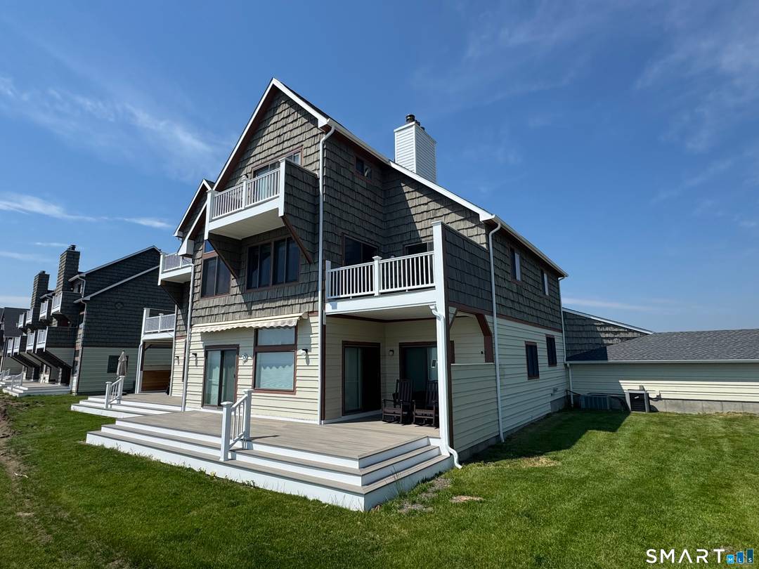 Discover Shell Beach, the epitome of carefree, luxury living on the amazingly beautiful Connecticut shoreline in a sought after charming coastal community.