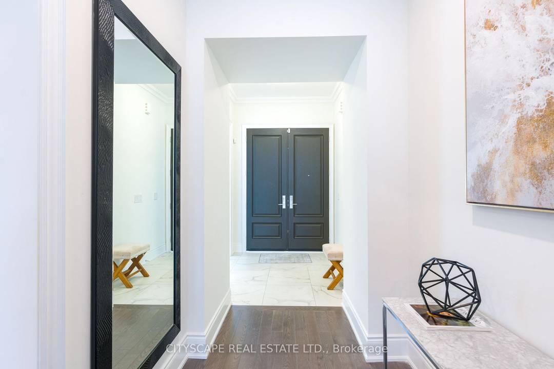 Nestled in Glen Abbey Encore this luxurious yet modern 7 bed Plus Office 7 washroom, 2 car garage home is a rare find.