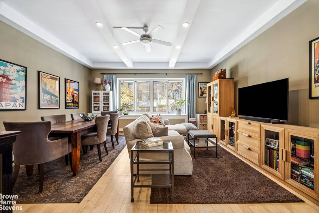 Step off the private key lock elevator into this lavishly appointed rare NY Condo LOFT home with elegant entertaining space and nearly 10 foot ceilings throughout.