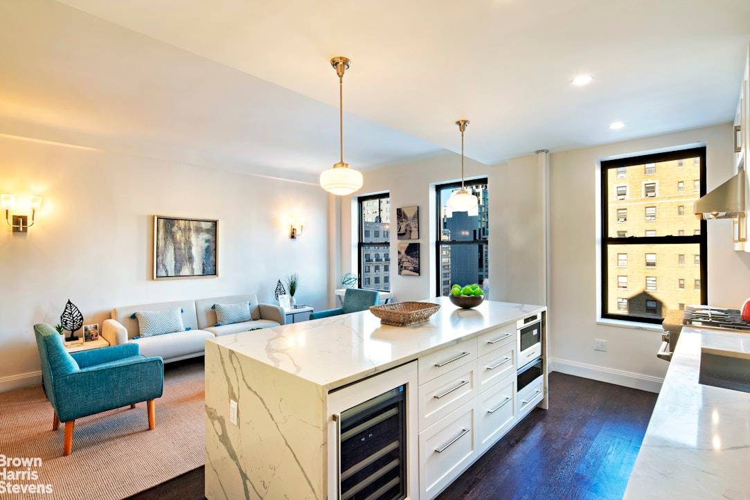 NO Board Approval ! Brand new renovation, super sunny and a washer dryer !