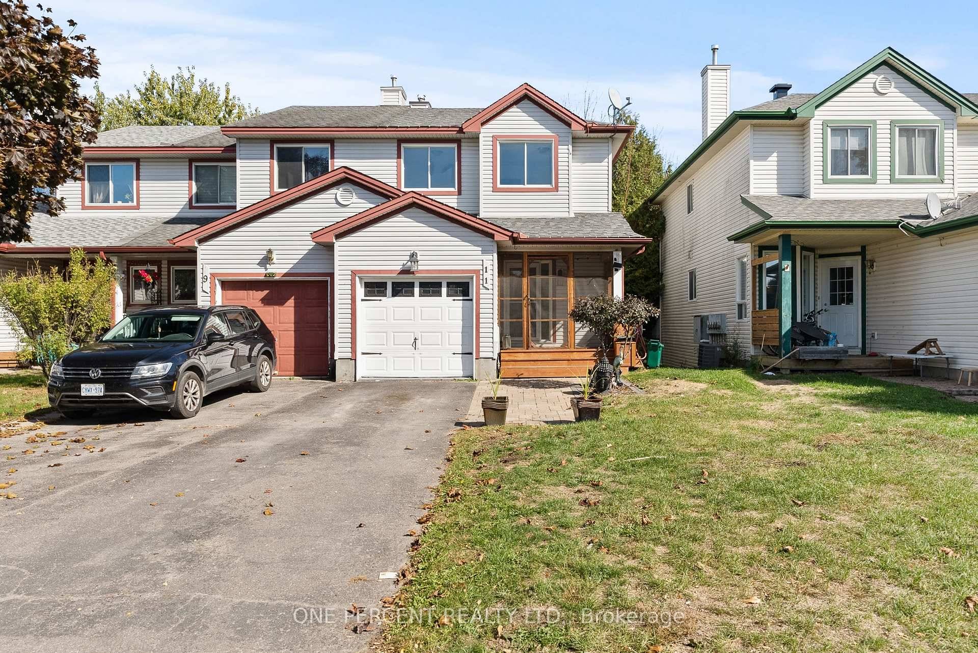 SPACIOUS END UNIT WITH PRIVACY amp ; COMFORT !
