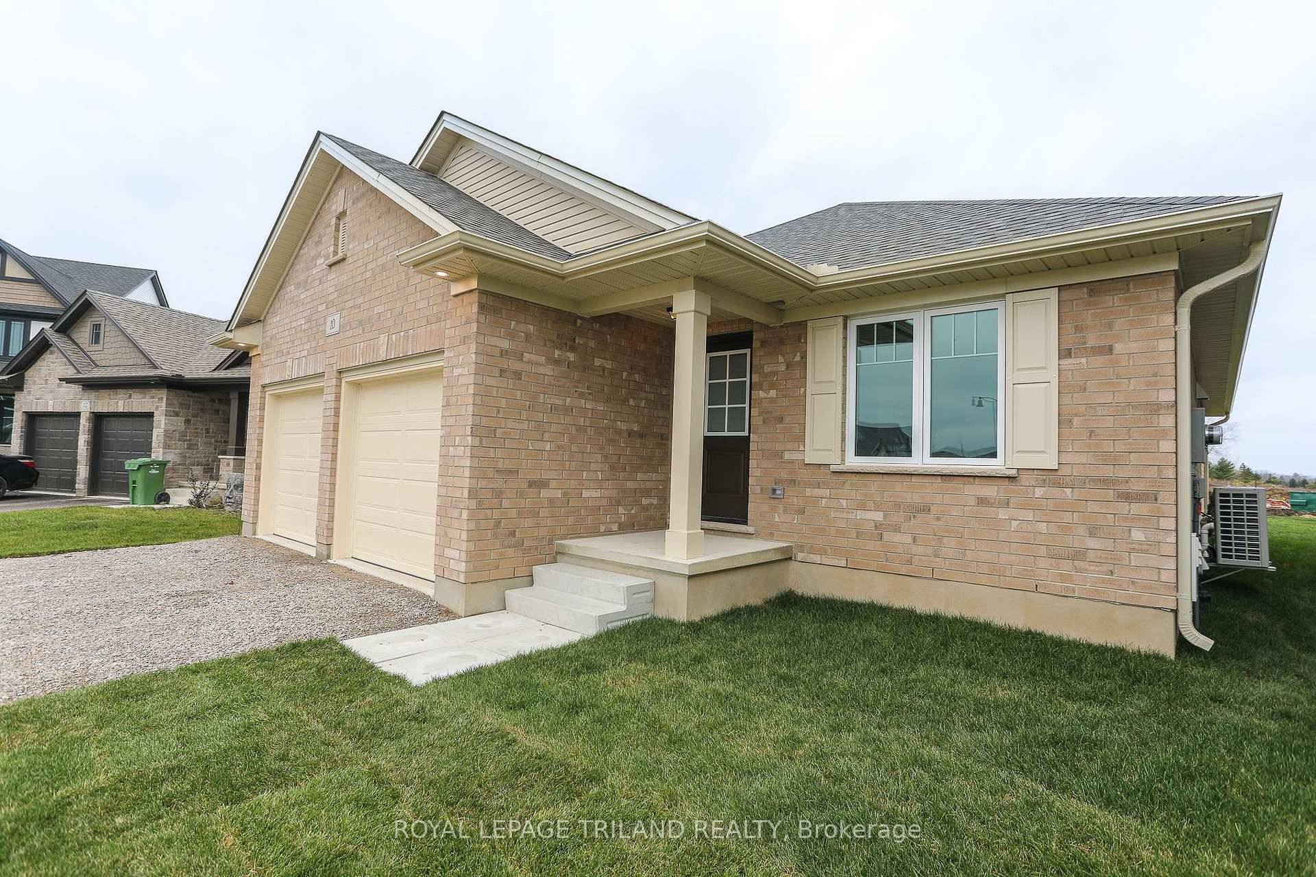 Welcome to The Glenwood B built by Doug Tarry Homes.