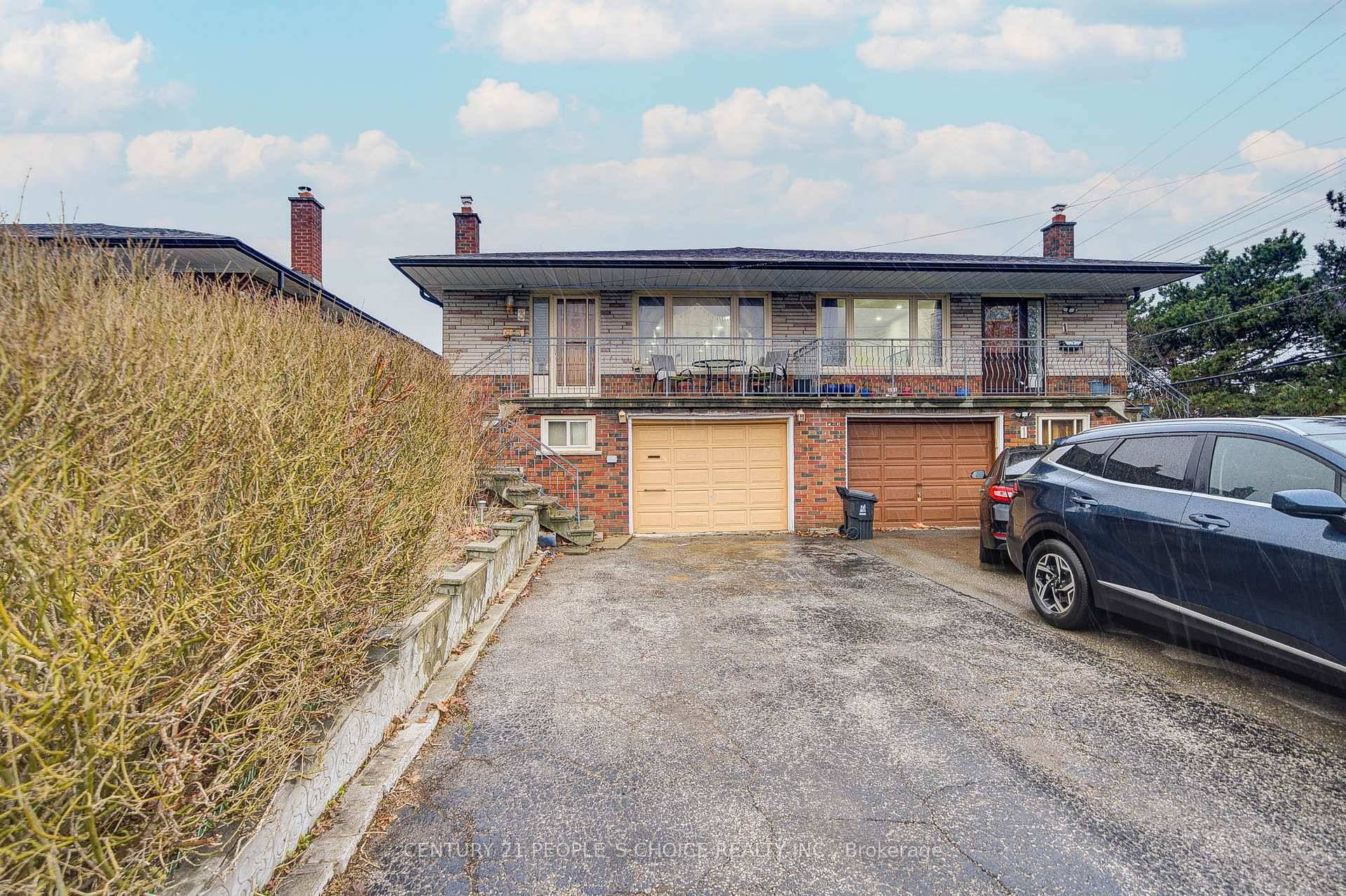 3 Bedroom Semi Detached Raised Bungalow with 2 Bedroom Finished Basement Don't miss your chance to own this affordable semi detached raised bungalow situated on a huge ravine lot, backing ...