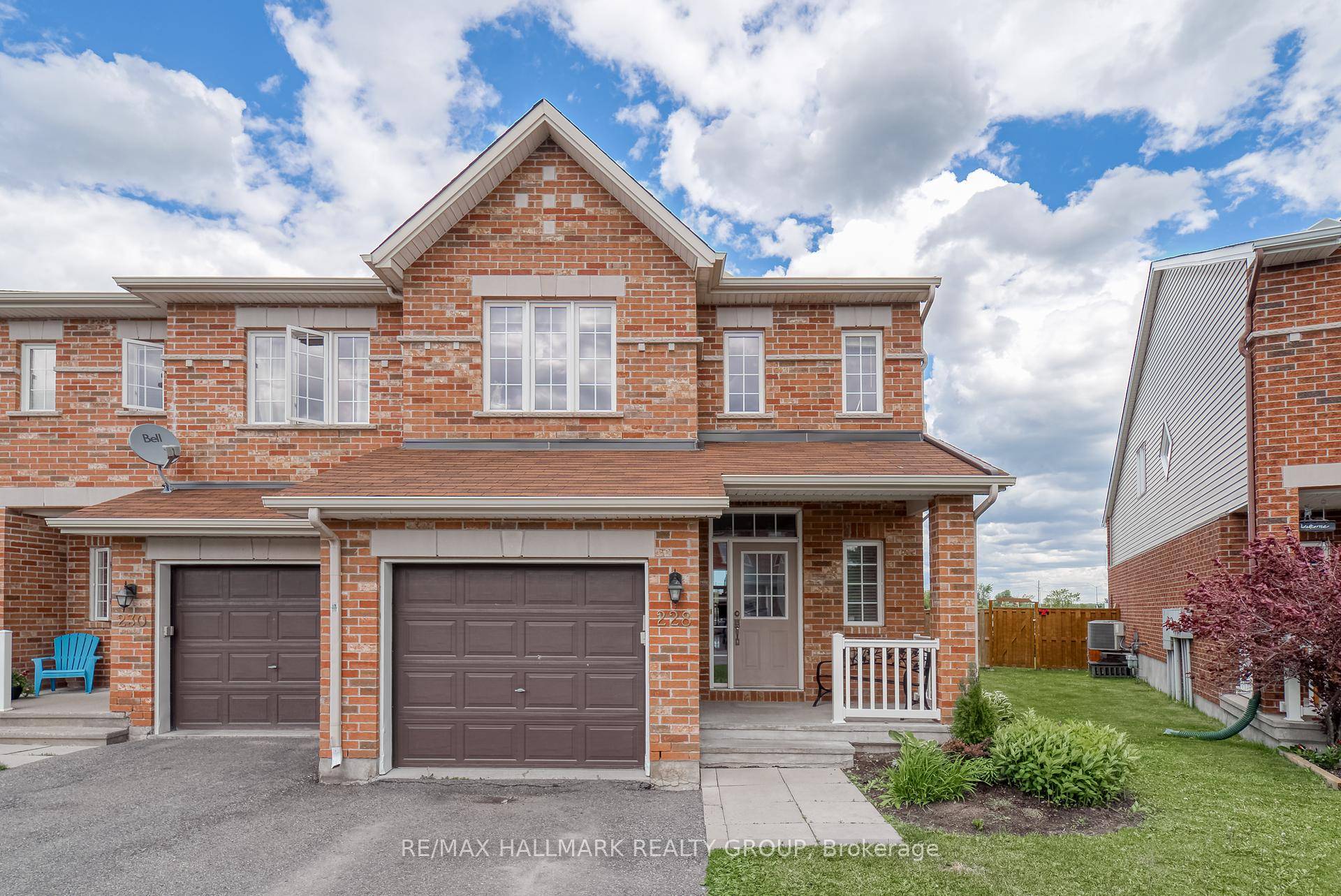 Welcome to 228 Eye Bright Crescent, a spacious end unit townhome ideally located in sought after Riverside South.