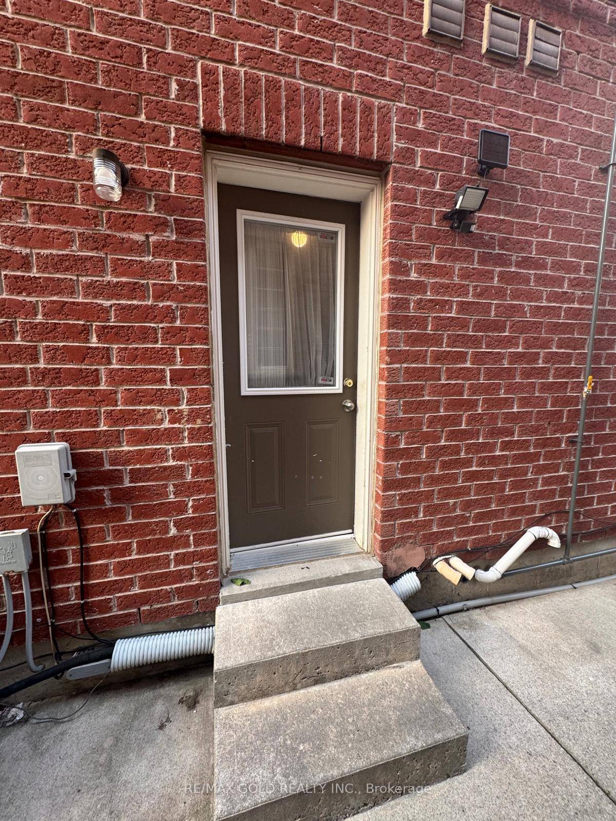 Spacious and bright 2 bedroom legal basement apartment available for rent at 1800 month with a separate builder approved entrance in a premium corner lot home.
