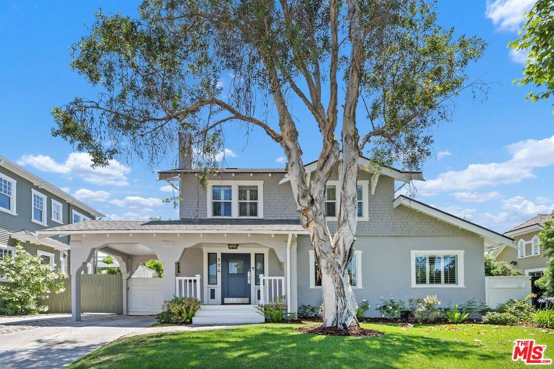 536  N Gower St 4BR Mid Wilshire La