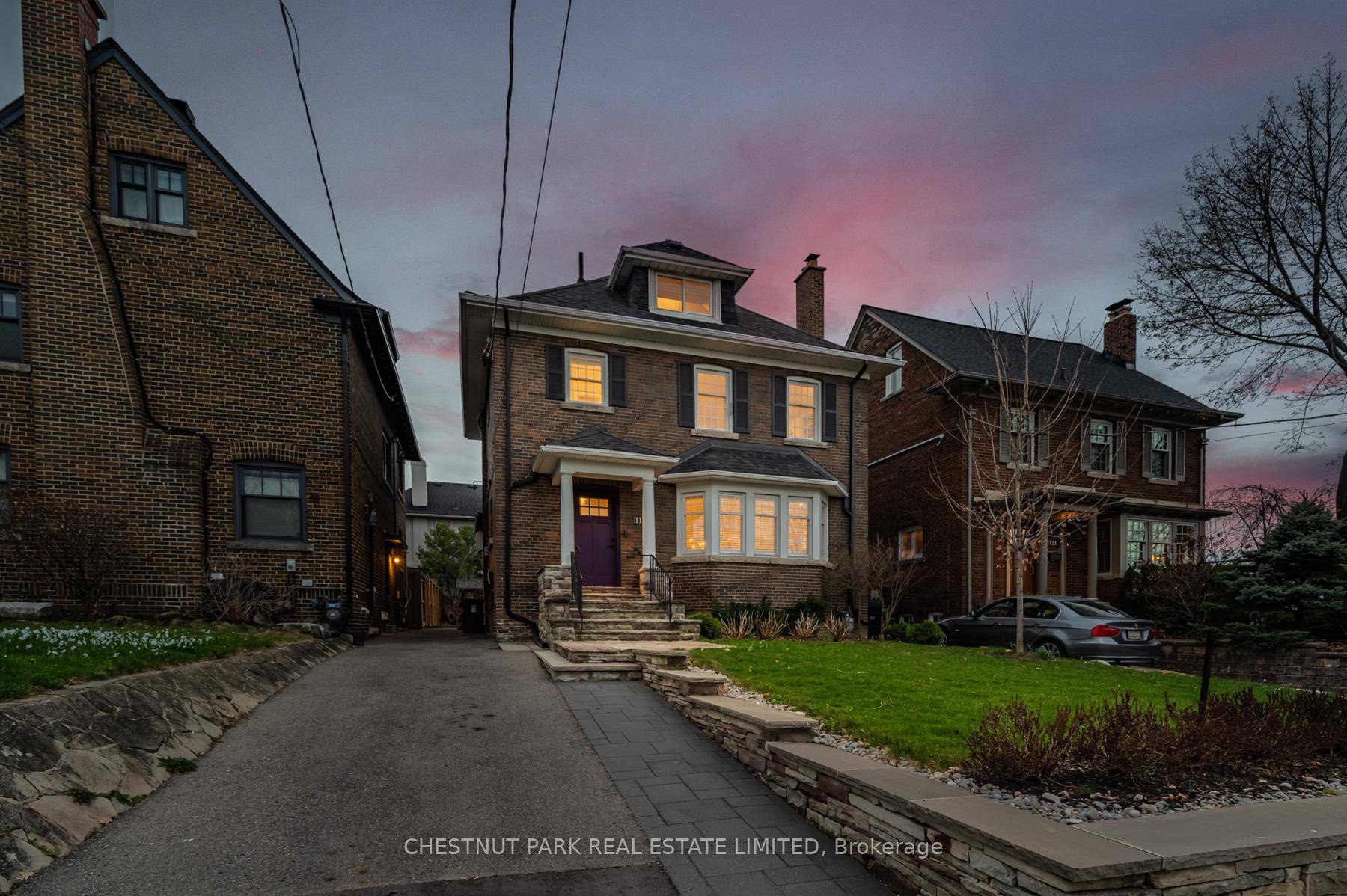 Beautifully renovated 4 Bedroom, 2.