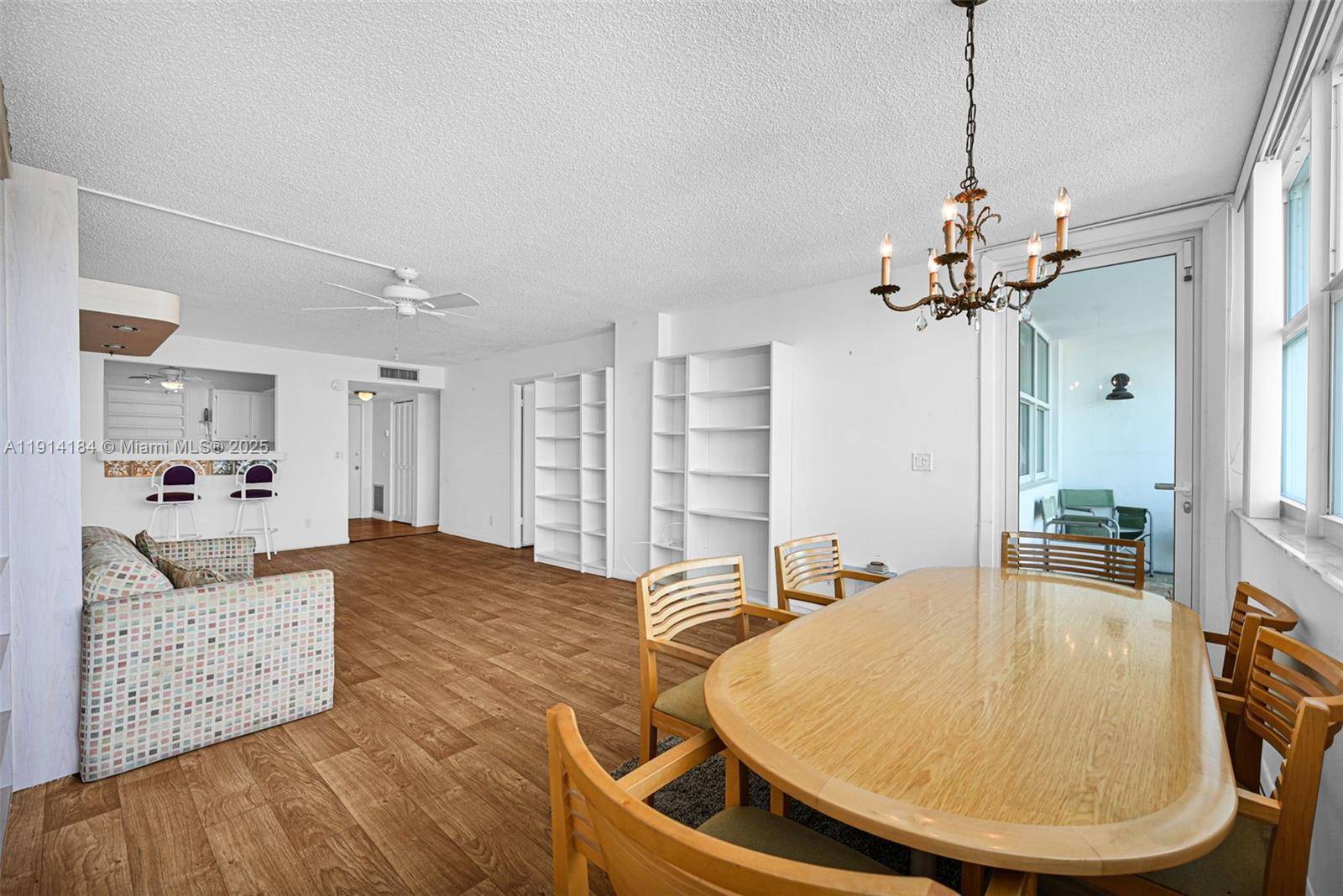 Experience coastal living at its finest from this beautiful 16th floor residence in the heart of Hollywood Beach !