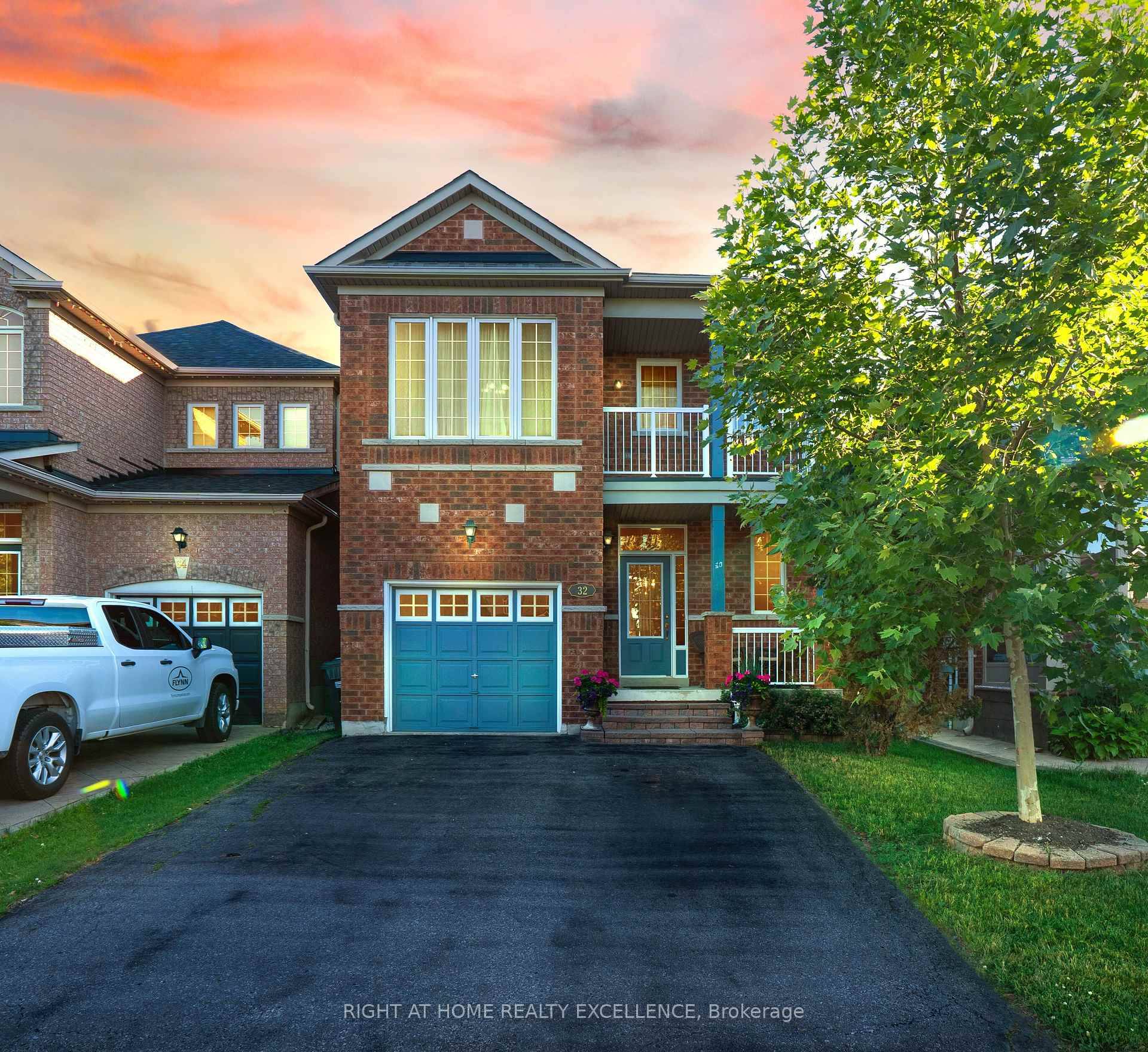 Welcome to this charming and well maintained detached family home located on a quiet crescent in a prestigious south lake community of Brampton.