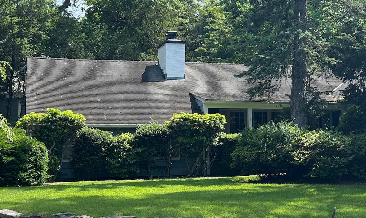 Rare find A well maintained 3 bedroom, 2.