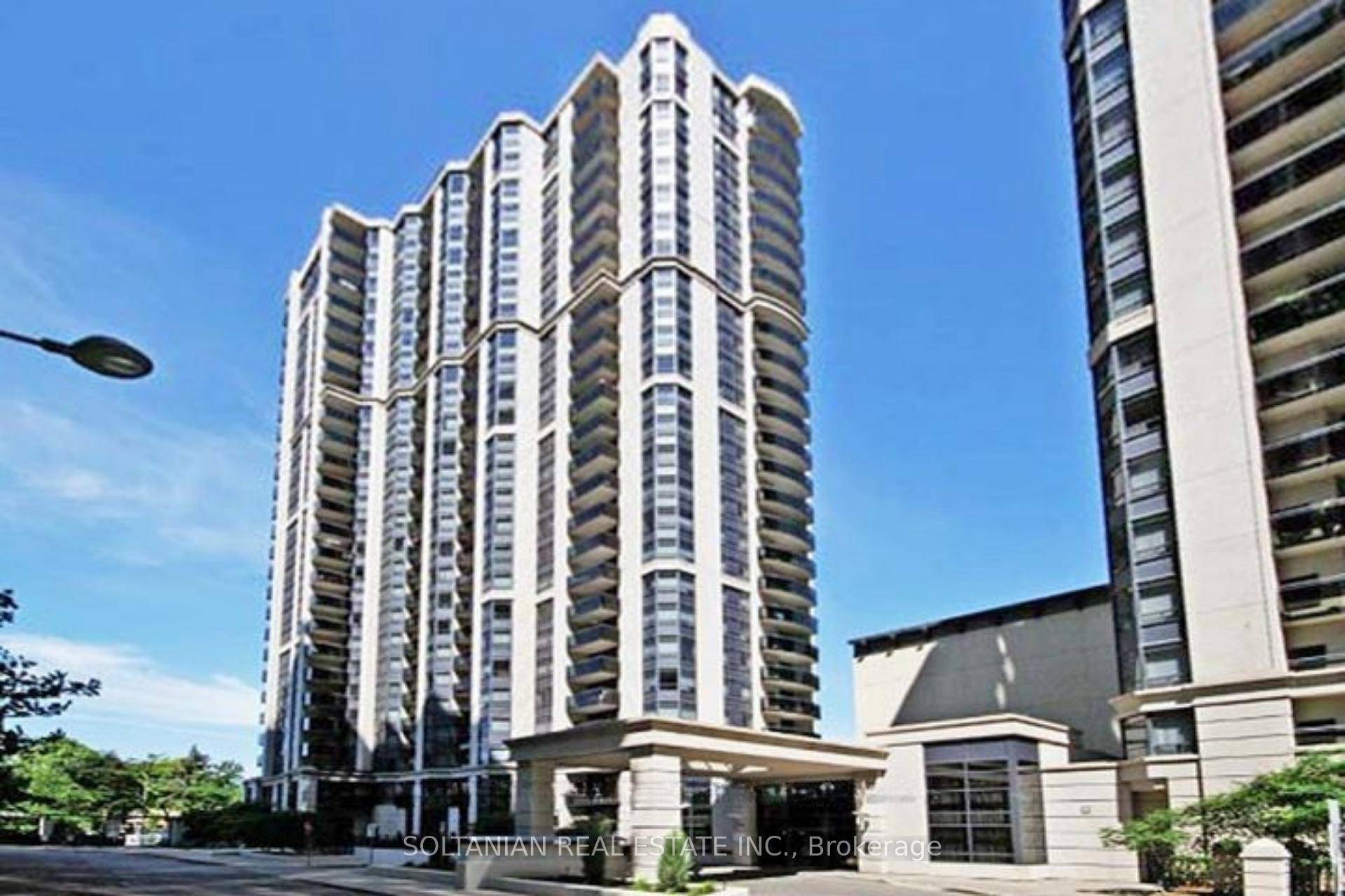 Direct Access to Subway Elegant Suite in Prestigious Menkes Building.