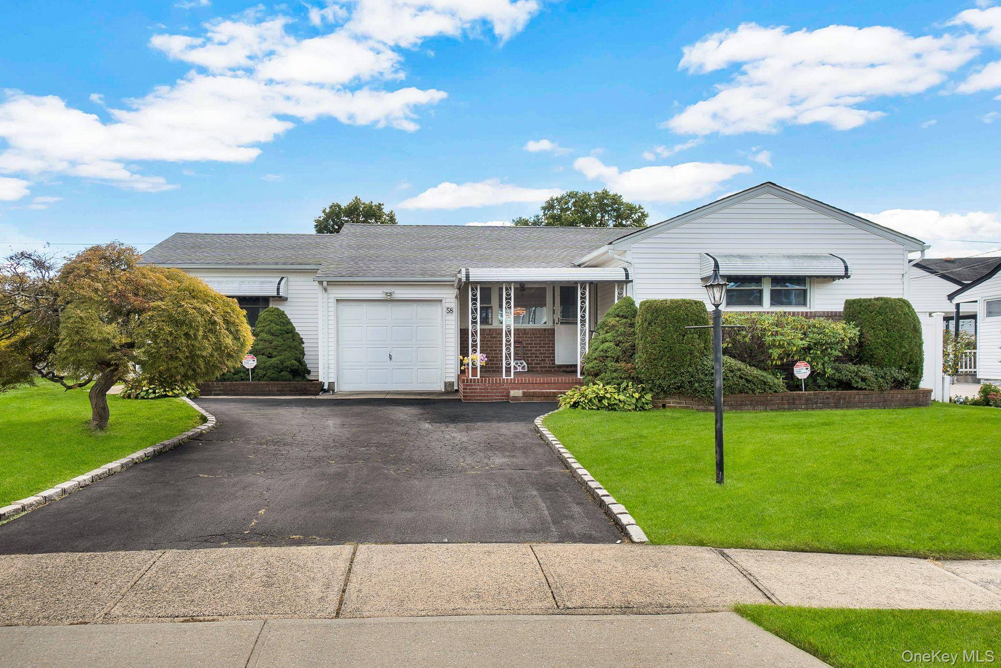 COME ON IN TO THIS WELL KEPT EXPANDED RANCH, 1 2 BLOCK FROM SOUTH OYSTER BAY ROAD AND 3 MINUTE DRIVE TO PLAINVIEW SHOPPING, THIS HOME FEATURES A CHOICE OF ...