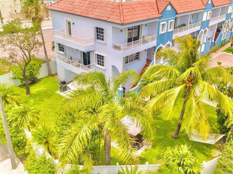 GREAT OPPORTUNITY TO LIVE IN PARADISE !