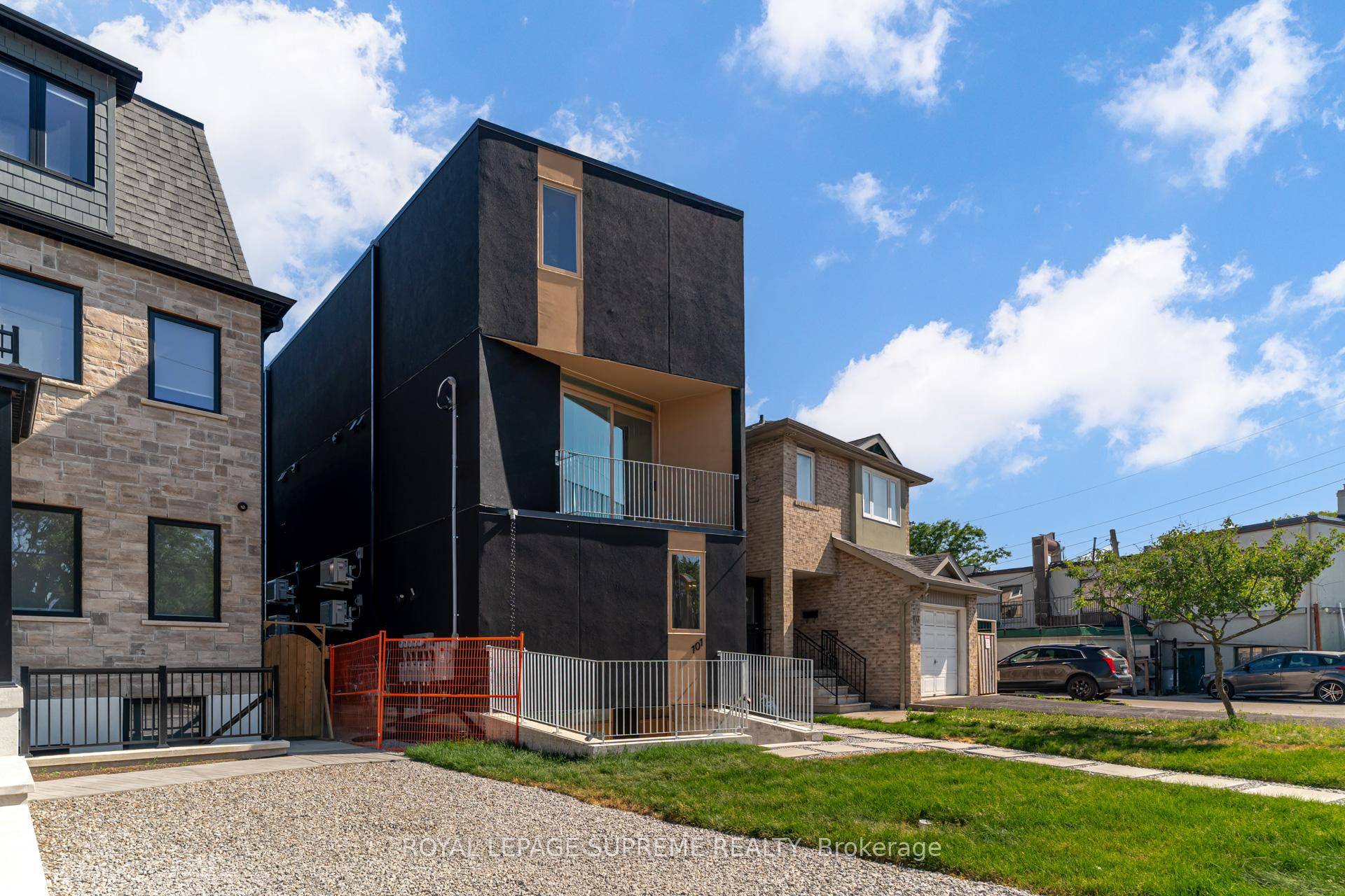Sophisticated, stylish, and built to the highest standards this brand new 2 bedroom unit is designed for modern professionals who crave comfort and quality.