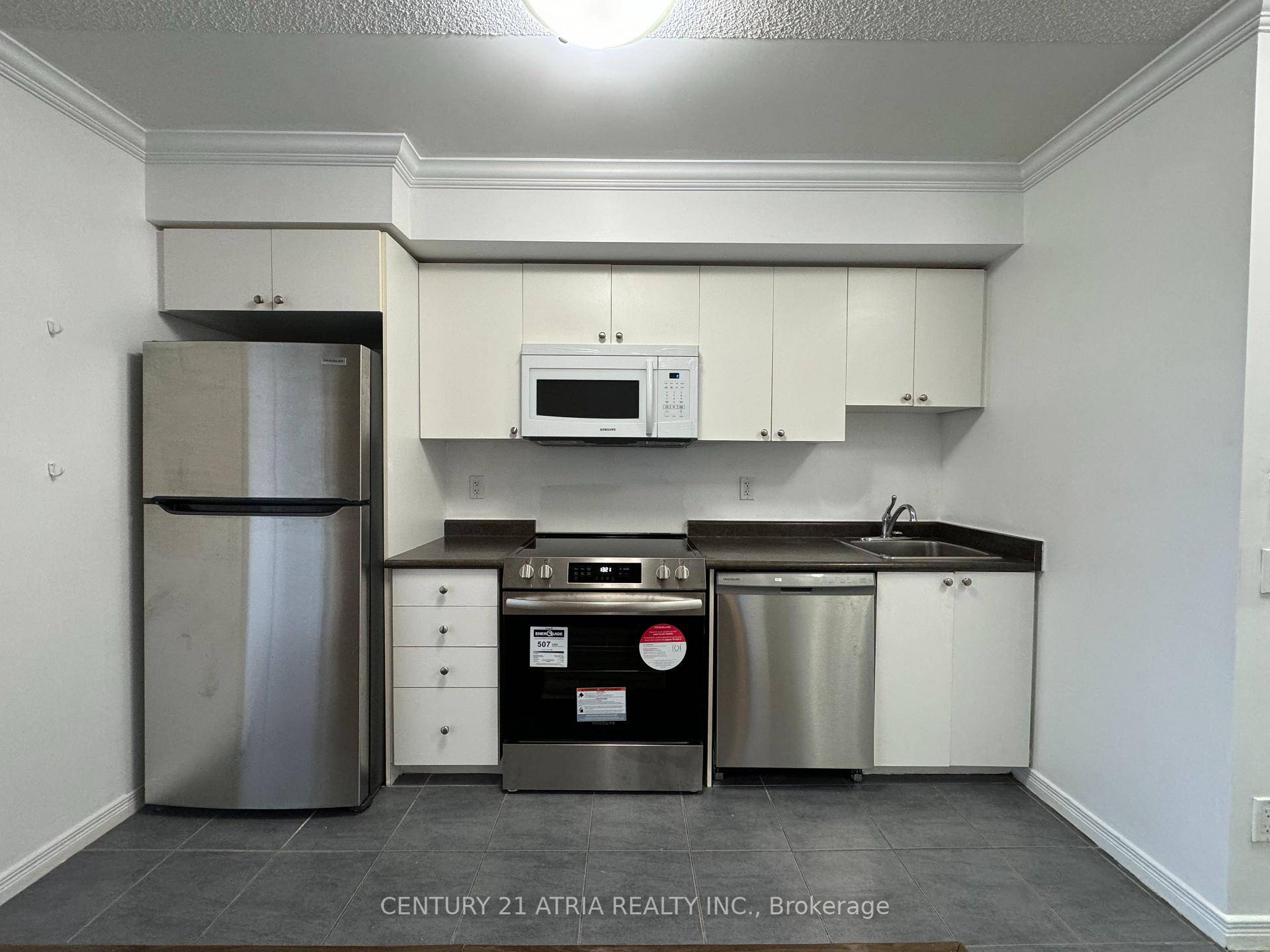 Located conveniently in the trendy Junction, call this north facing 1 bedroom at Heintzman Place your home.