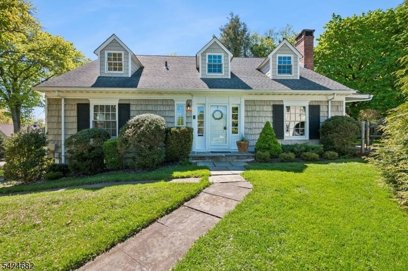This exceptional 4 bedroom, 3.