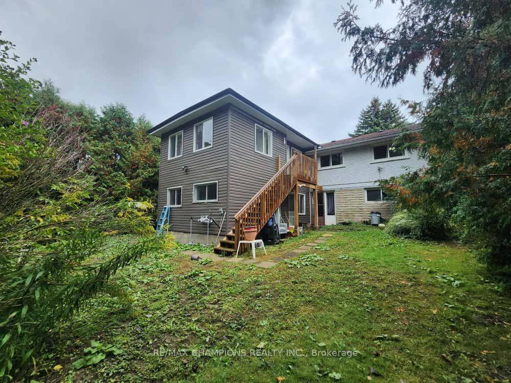 Exceptional Investment Opportunity in the Heart of Waterloo !