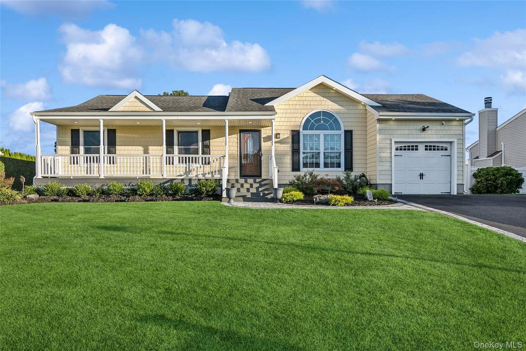 Welcome to 45 Meadow Ct, a meticulously maintained ranch in Manorville.