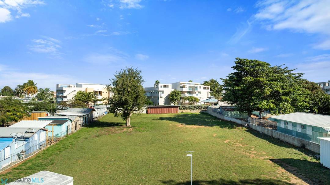 COMBATE Land Cabo-Rojo