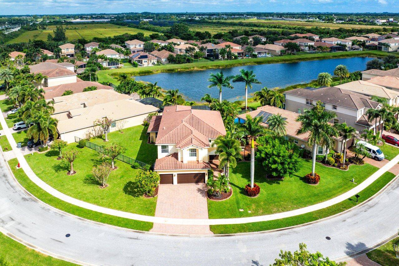 Massive 7 Bedroom Estate on a Humongous 1 3 of an Acre Lakefront Lot in Canyon Trails.