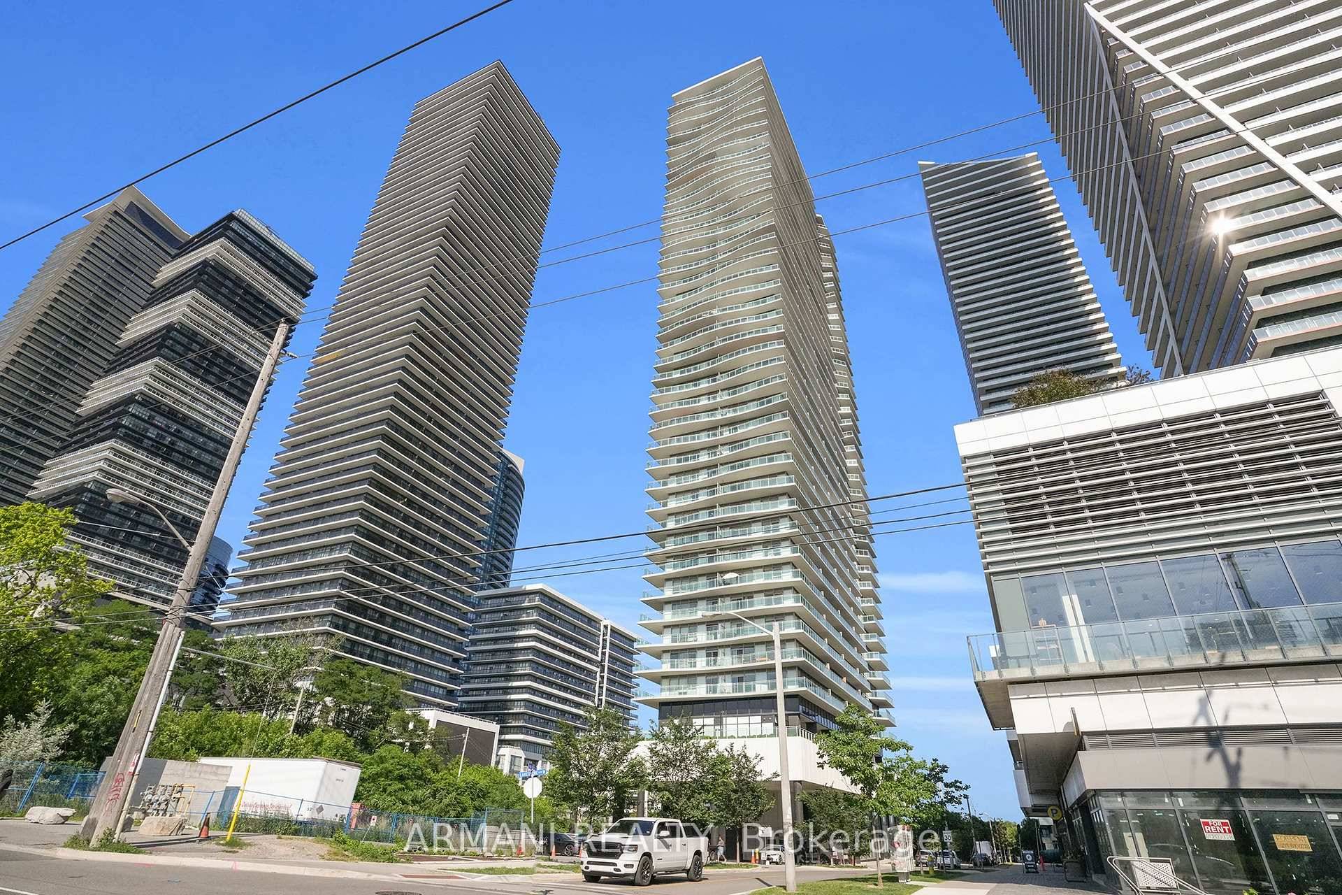Experience the Pinnacle of Lakeside Luxury Living.