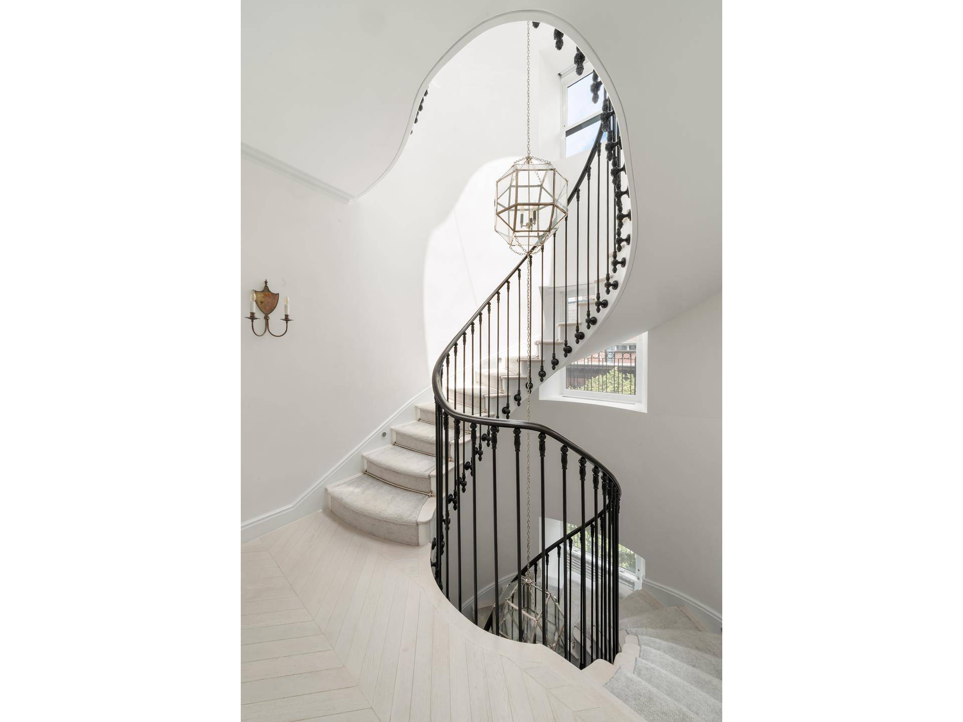 A Townhouse in the Sky Townhouse living, reimagined this three story, 6, 630 square foot penthouse with a breathtaking private rooftop terrace crowns the top of 78 Irving Place, an ...