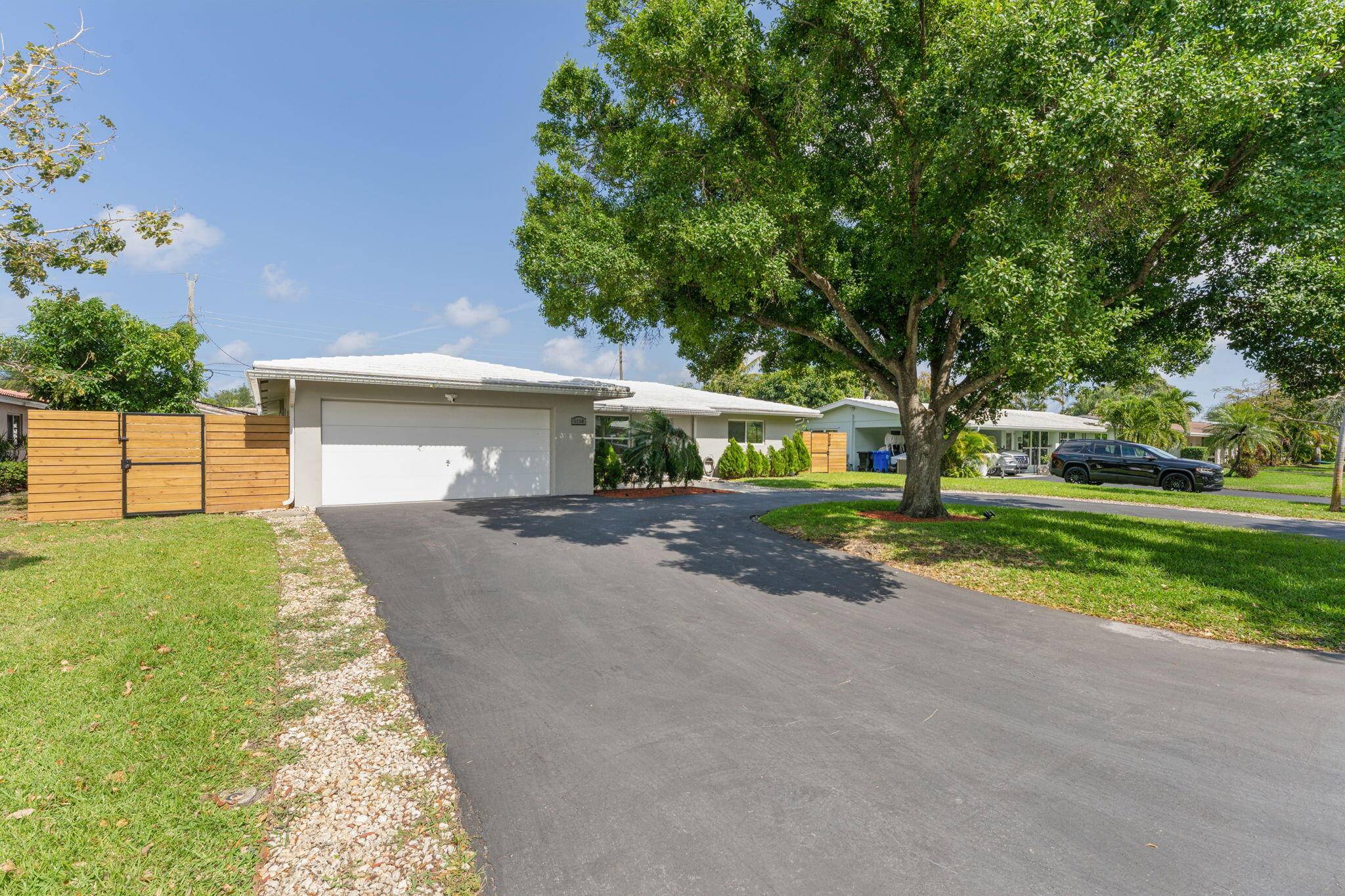 3BD 2BA Oasis nestled in the heart of Ft.