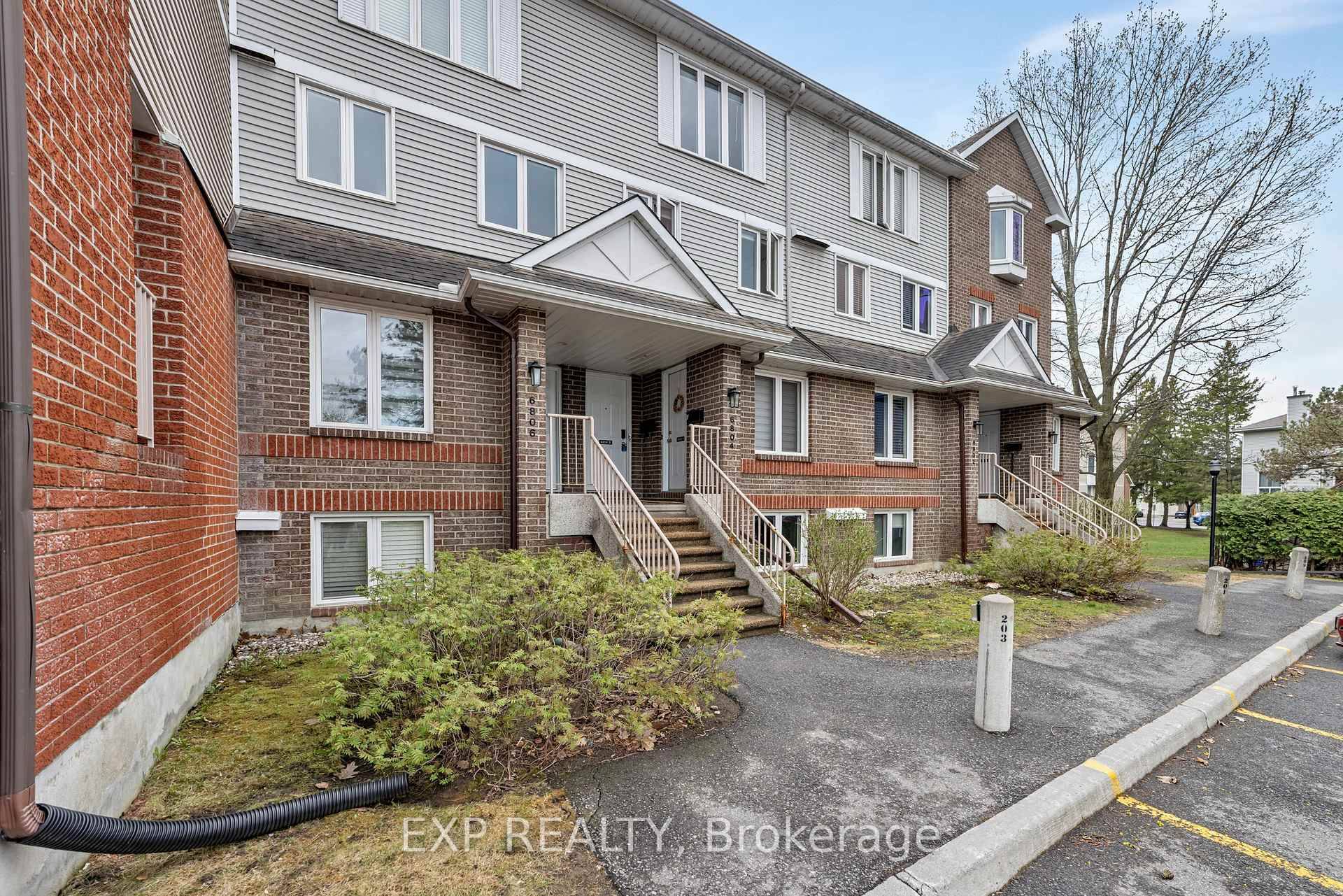 Welcome to 6804B Jeanne D'arc Boulevard.