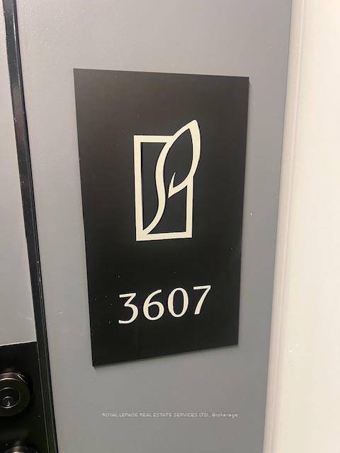 800 Square Feet, 2 Bedrooms and 2 Bathrooms.