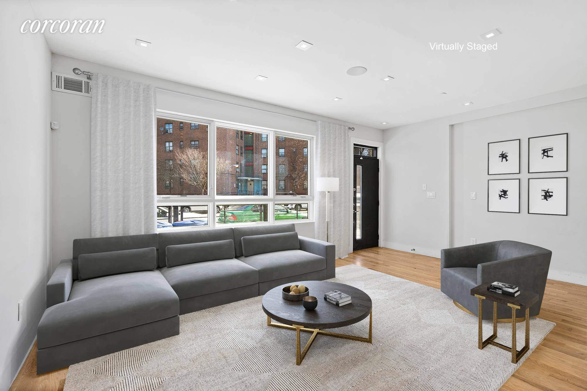 Live the life youA ve always dreamed of in this sprawling garden duplex with elegant interiors that evoke a feeling of sophistication and high end cosmopolitan style.