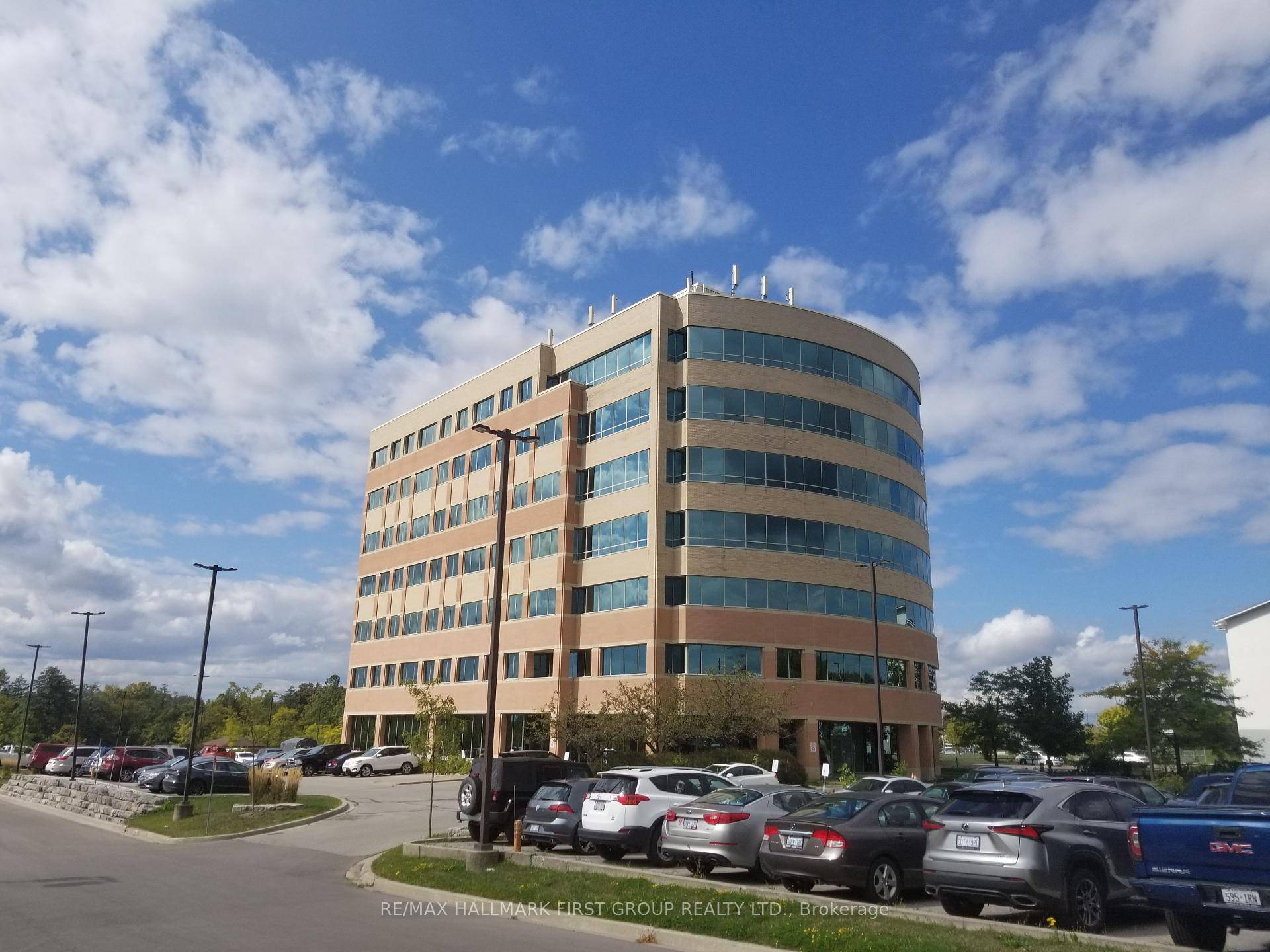 Beautifully Finished, 3rd Floor, Office Space For Lease In Contemporary Modern Building Lots Of Natural Light And Ample Surface Parking Conveniently Located Off Of The Westney Rd amp ; 401 ...