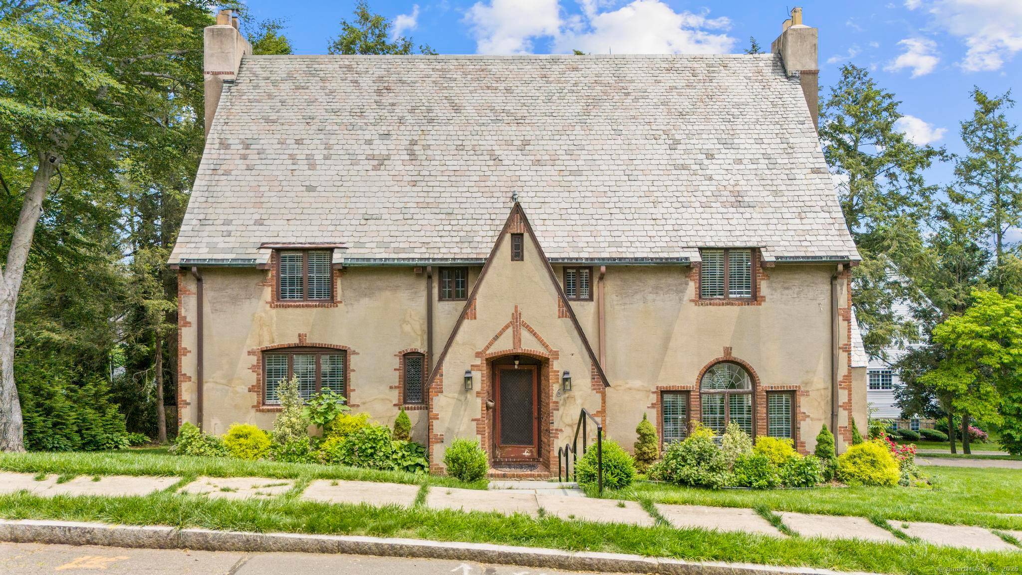 Here's your chance to own a rare gem in one of West Hartford's most coveted neighborhoods !