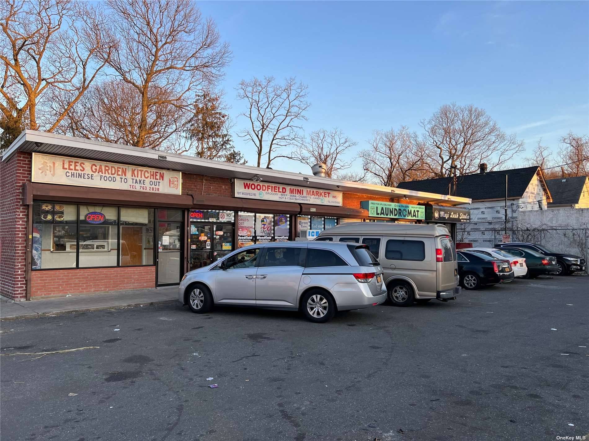 Well Established Deli Store in a strip mall, with food, Beer, Tobacco and lottery Licenses.