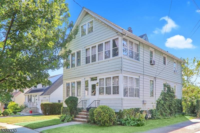 OPPORTUNITY KNOCKS for owner occupants investors !