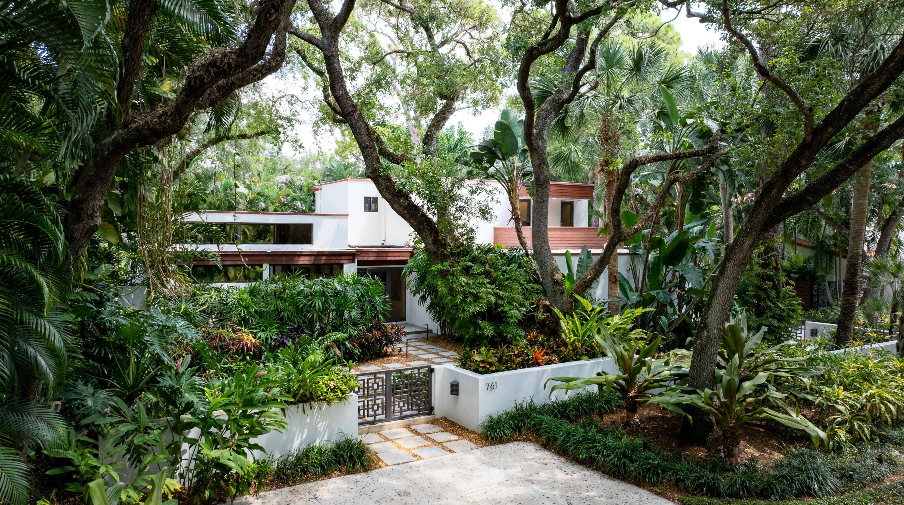 Designed by famed Danish modernist architect, Paul Robin John, this one of a kind gem features a light infused linear design with cedar wood overhanging eaves and clerestory windows, creating ...