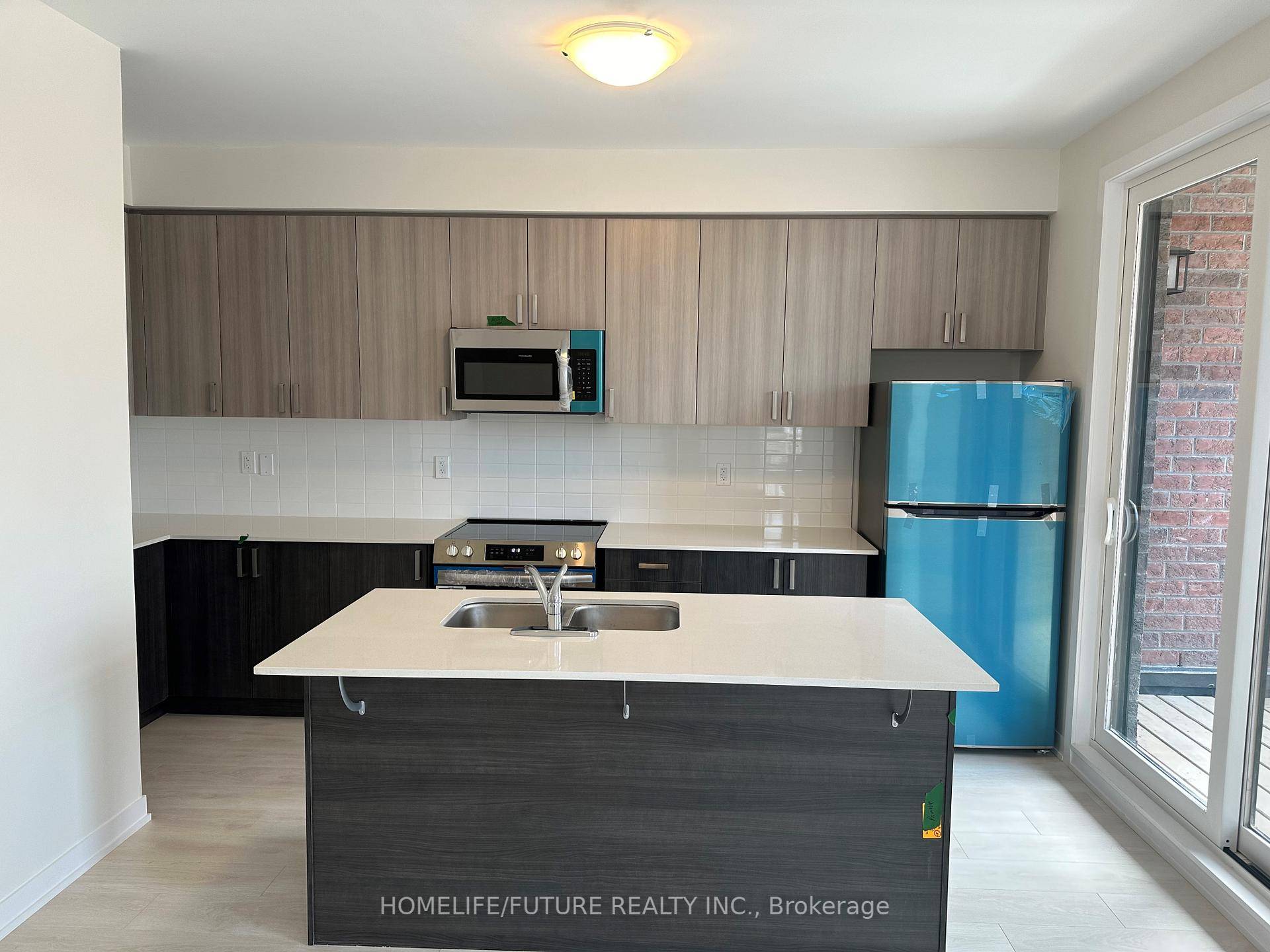 Beautiful 1 Year Old Townhouse For Rent In An Amazing Location.