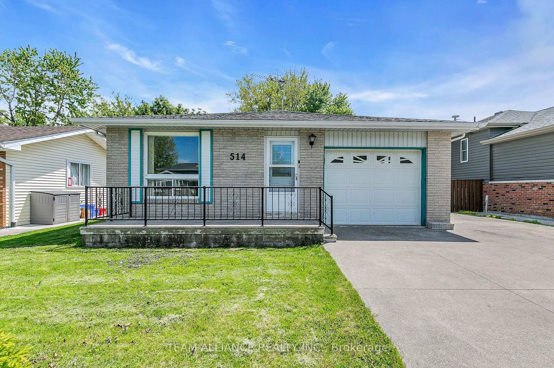 Welcome to 514 Desjardins Street in the heart of Belle River !