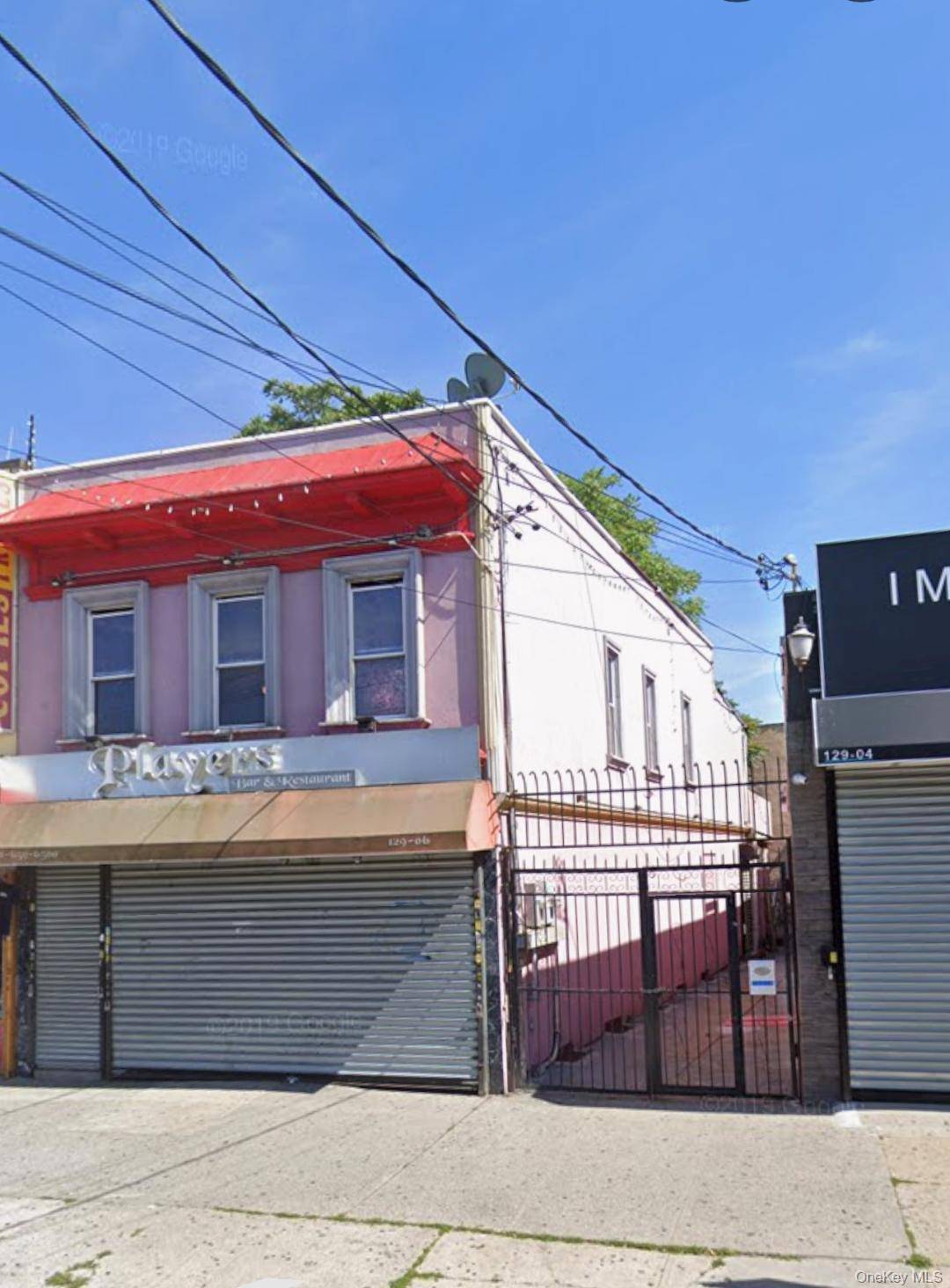 For Lease 129 06 Liberty Avenue, South Richmond Hill, NY 11419 Commercial Space 6, 500 month Basement Included Size Approx.