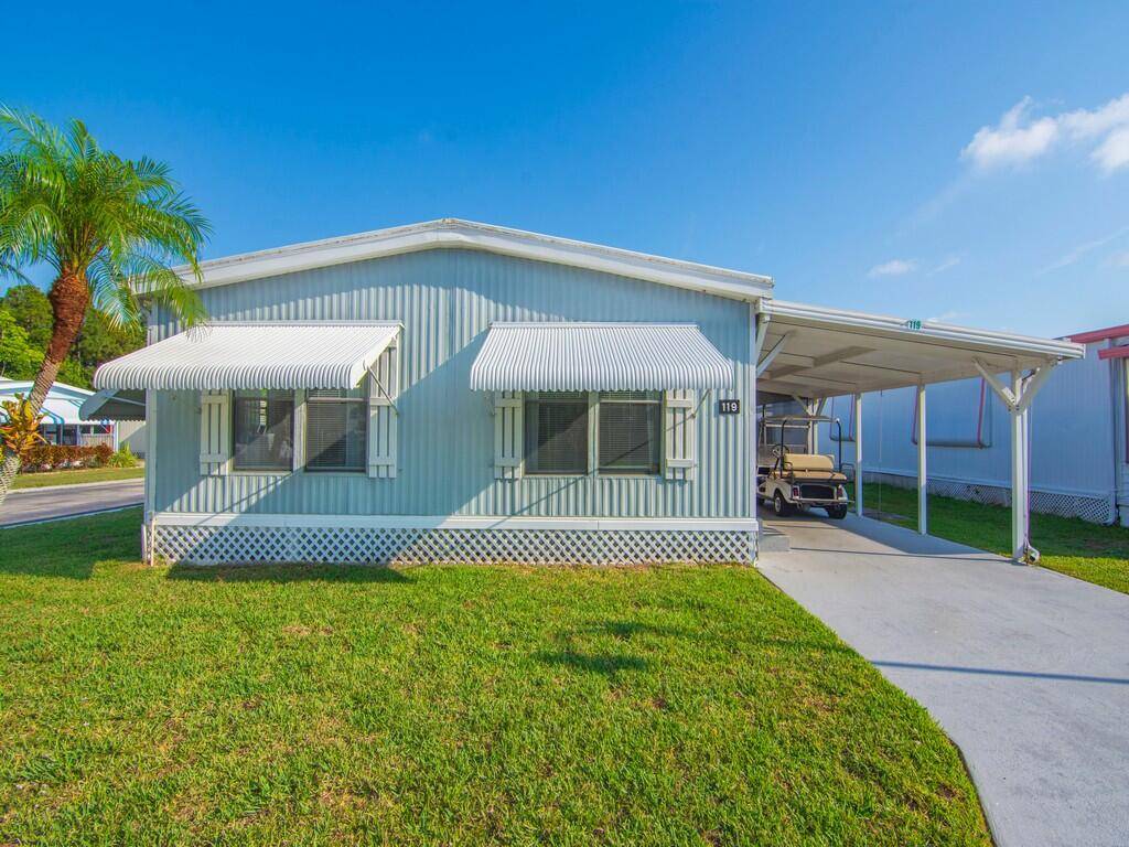 Welcome to charming 2 bedroom, 2 bathroom manufactured home offering 1, 288 sq.