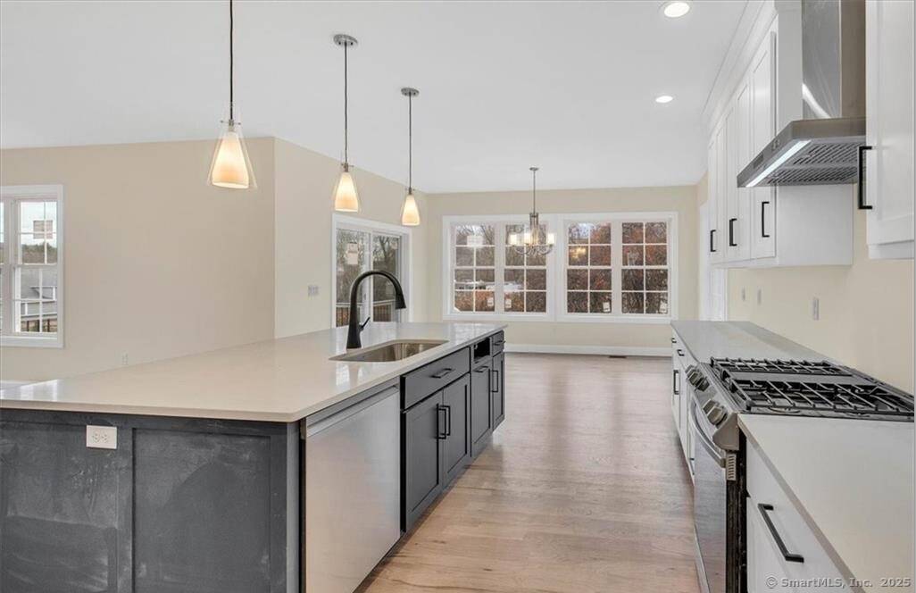 Luxury Meets Livability Welcome to your dream home !