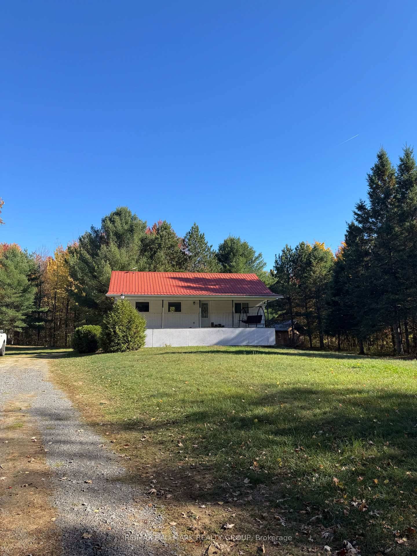 Welcome home ! Charming and modern three bedroom, two bath bungalow surrounded by gorgeous greenery now available for rent in family friendly Curran !