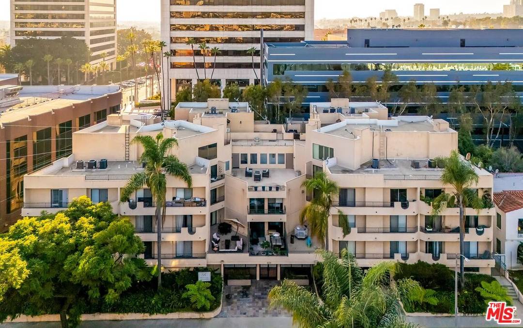 1633  S Bentley Ave 2BR Beverlywood La