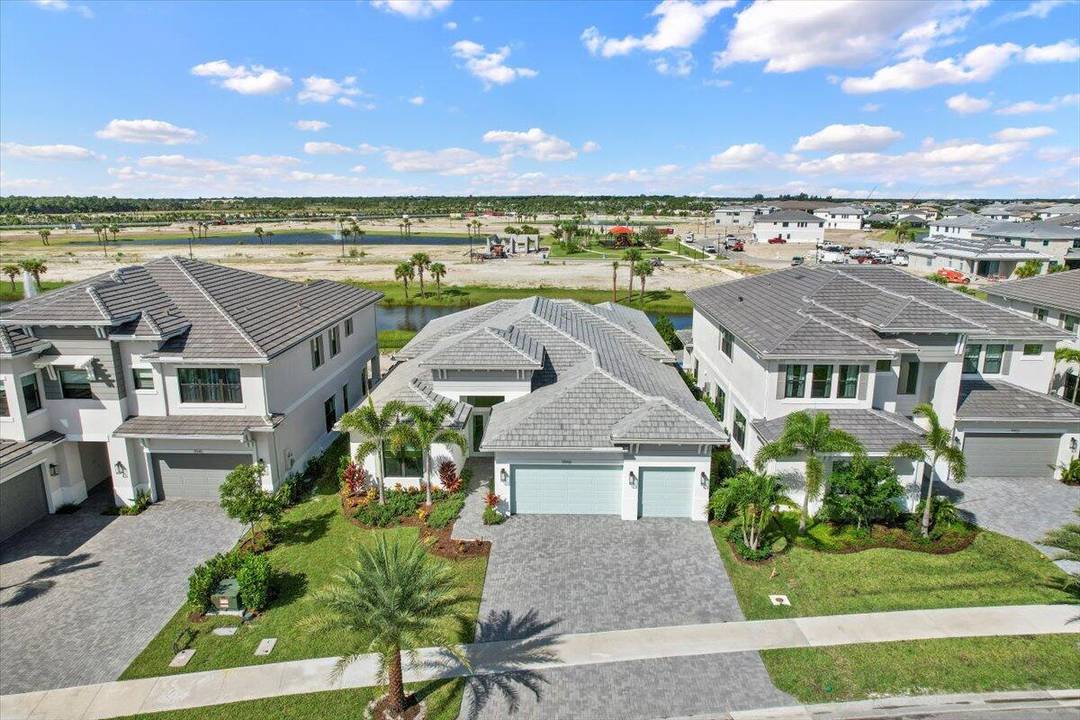 Luxury in Apex at Avenir.