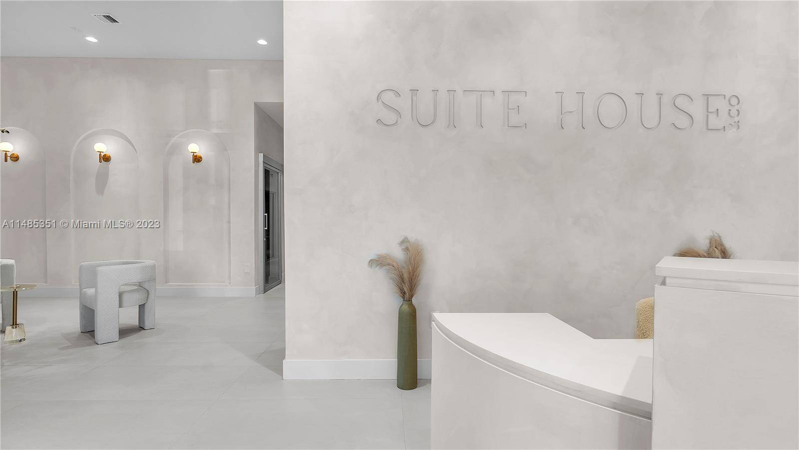 Suite House Co. is now leasing suite spaces for quality salon professionals and retailers.