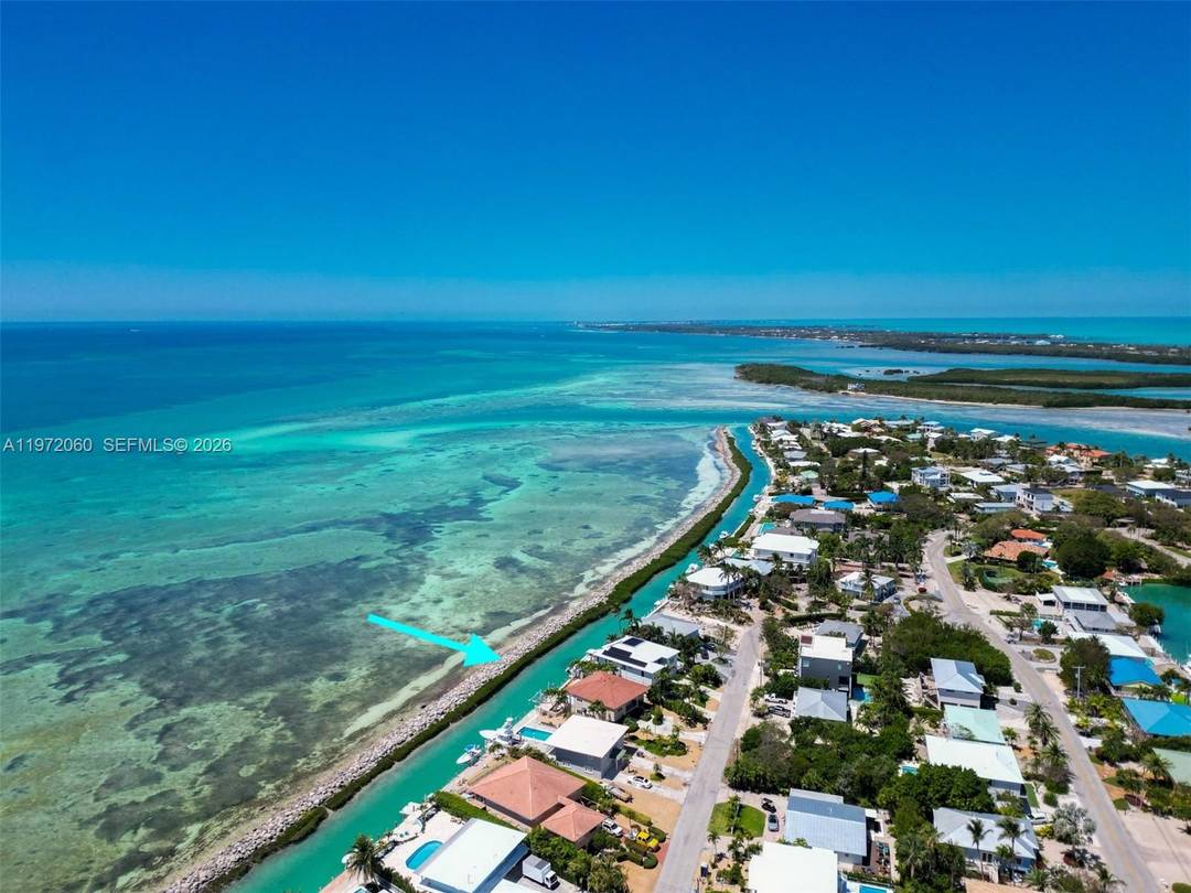 Motivated Seller... Call now to buy your perfect Dream home on the Oceanfront in beautiful Duck Key.