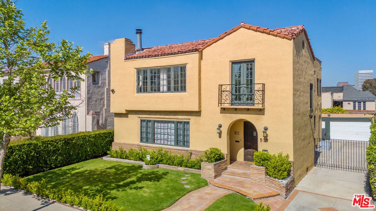 809  S Stanley Ave 6.0 Hancock Park LA