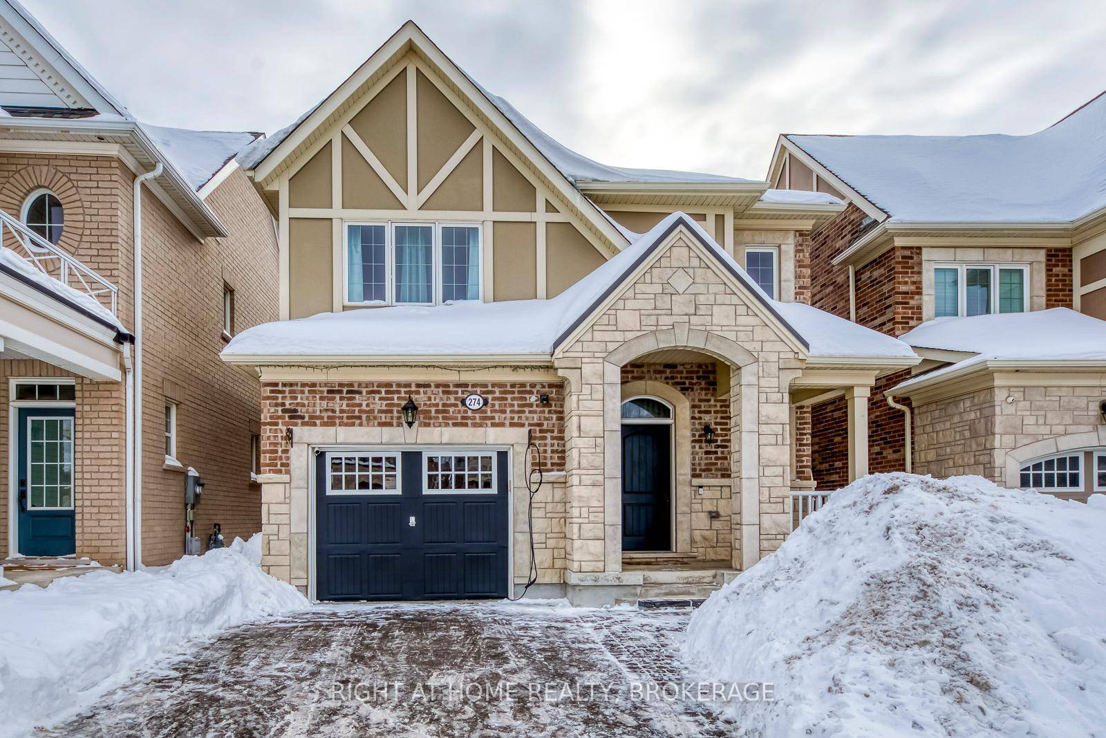 Welcome to one of Oakville's newest neighbourhood, The Preserve.