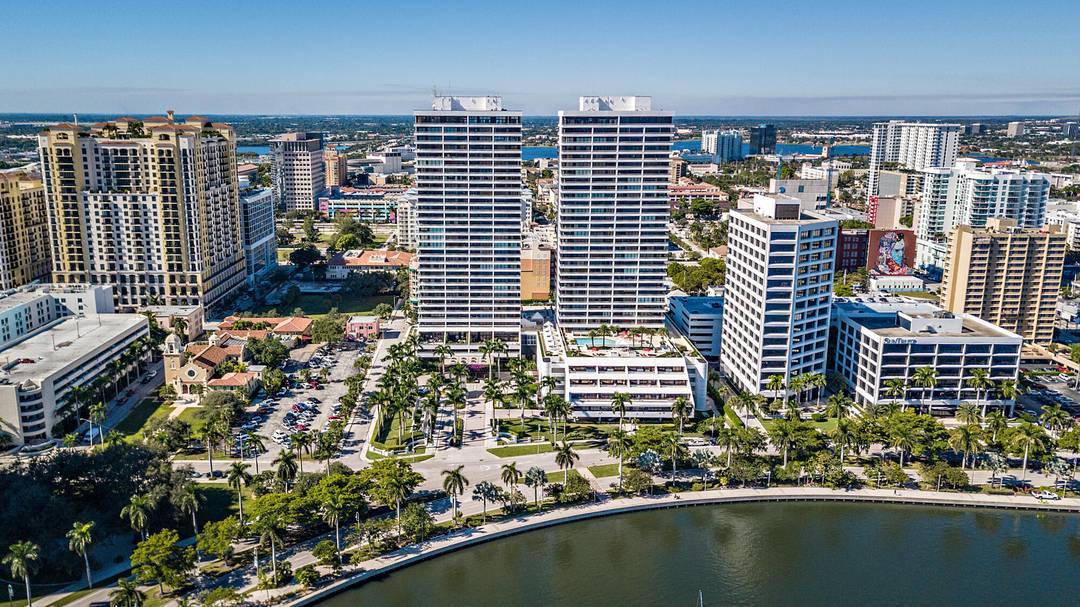 Wake up to sweeping sunrise views over the Intracoastal and the ocean from your east balcony and sunsets from your western facing balcony.