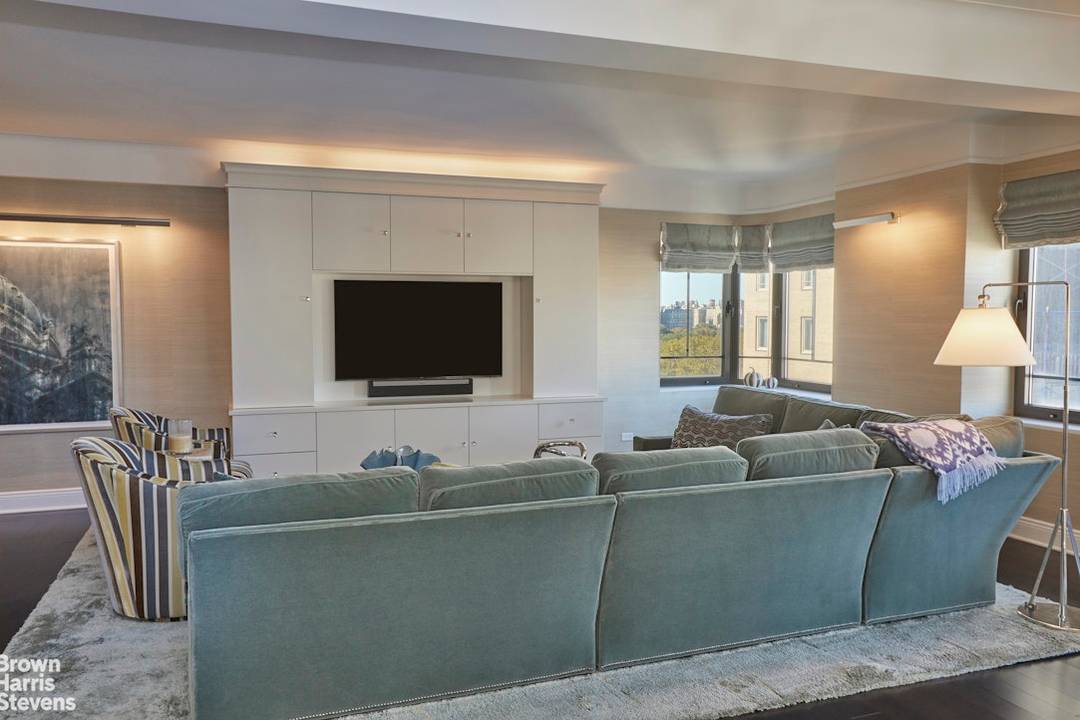 One of a kind Mint 4 Bedroom Fifth Avenue Home This spectacular high floor residence on Fifth Avenue has been reimagined through the most thoughtful and extensive renovation imaginable.