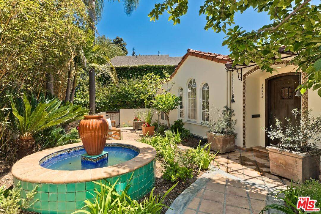 10514   Kinnard Ave 3BR Westwood La